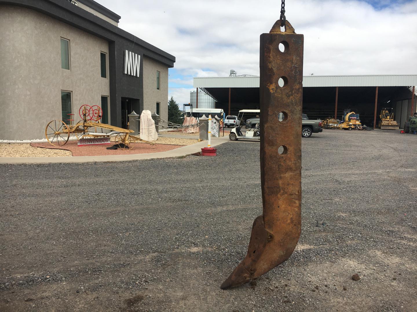 ./imagenes/INVOICE/2019/17097/RIPPER DE 83 PULGADAS (2).JPG